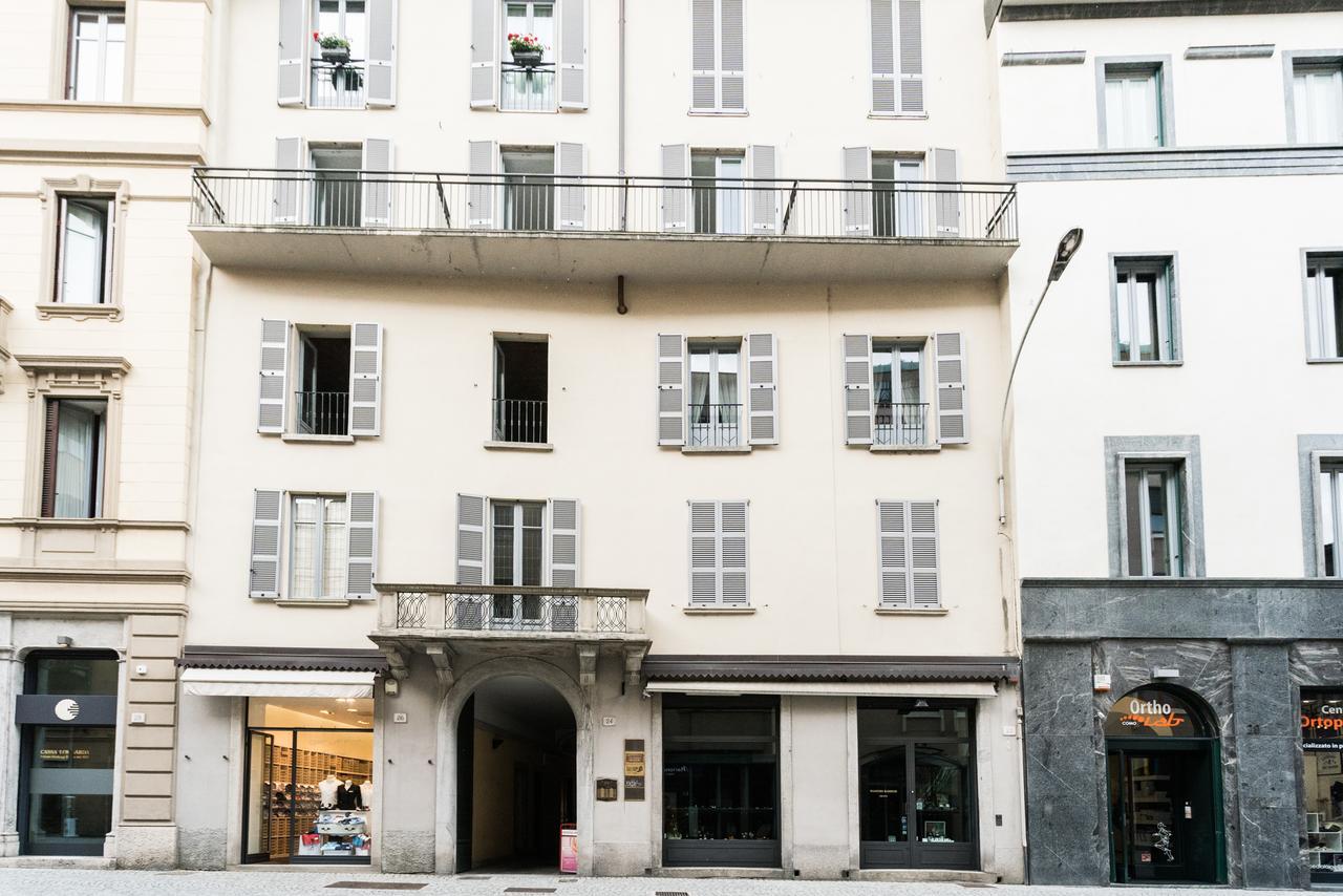 Love&Smile Apartment by RentAllCôme Extérieur photo
